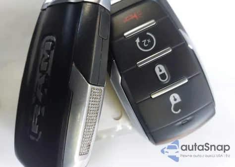 2021 Ram 1500 Lone Star 4X4 5'7 Box z USA, uszkodzony, nr VIN 1C6SRFFT9MN632031